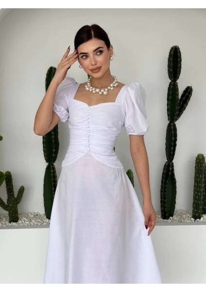 Kare Yaka Düğmeli Elbise