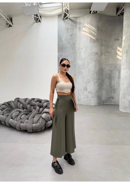 230 gr Poly Viscose Full Lycra Metal Toka Aksesuarli Pantolon