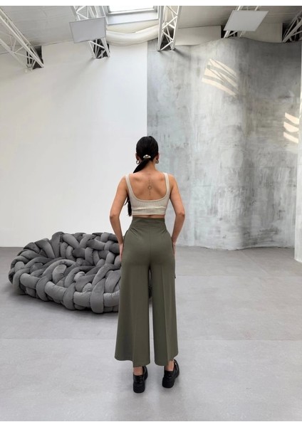 230 gr Poly Viscose Full Lycra Metal Toka Aksesuarli Pantolon fiyatları