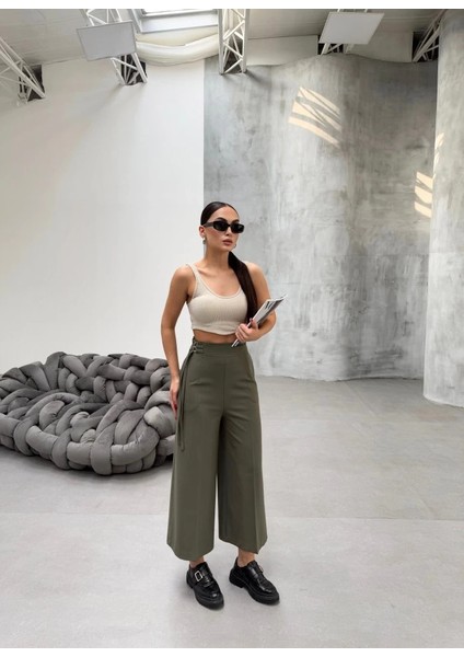 230 gr Poly Viscose Full Lycra Metal Toka Aksesuarli Pantolon fırsatları