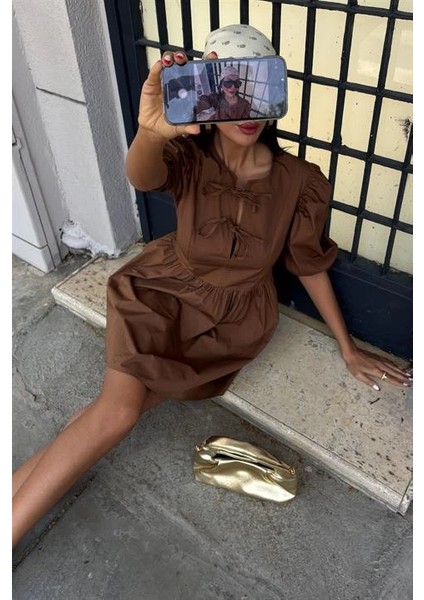 Önü Fiyonk Bağlamalı ve Balon Kollu Elbise 2893 fiyatları