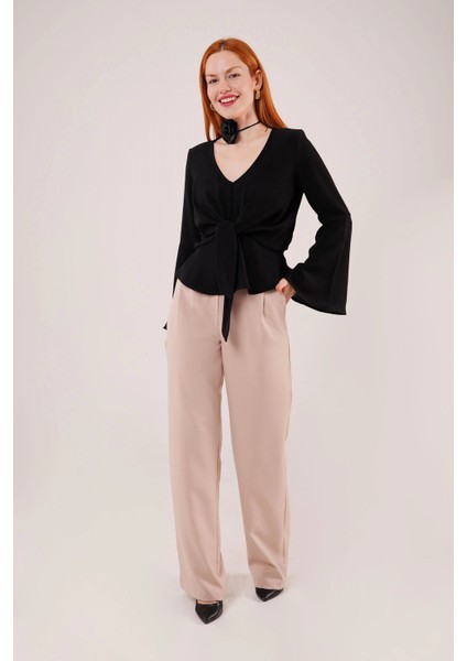 Ön Bağlamalı Volan Kol Siyah Bluz fiyatları