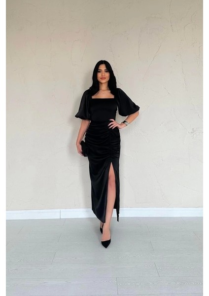 Siyah Büzgülü Saten Elbise