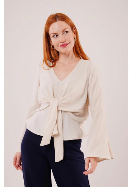 Ön Bağlamalı Volan Kol Ekru Bluz