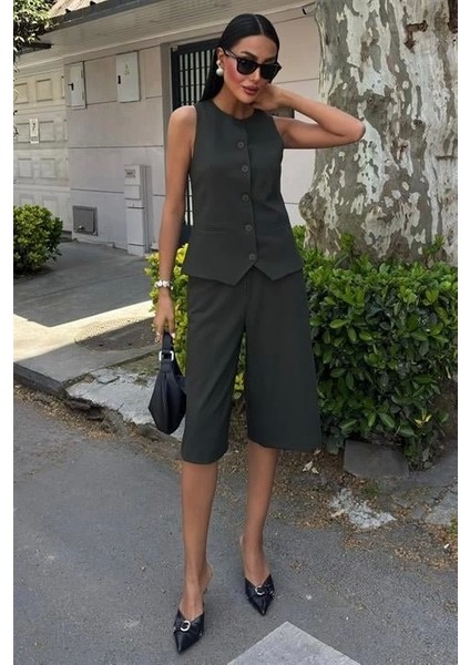 Midi Şortlu ve Yelekli Viscon Takım 10167