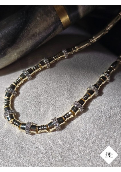 - Elara - Silindir Zirkon Detaylı Kadın Kolye modelleri