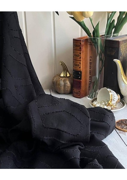 Ake•r Yakma Keten Muazzam Bir Kumaş Siyah Renkte fırsatları