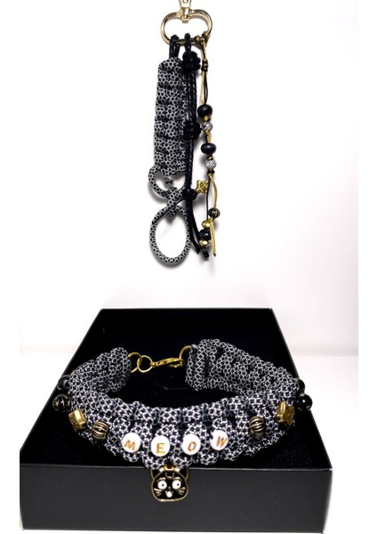 El Yapımı Dayanıklı Paracord Kedi Tasması Meov Yazılı Kedi Charmlı Boncuklu (Anahtarlık Hediyeli) fiyatları