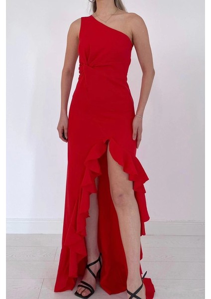 Kırmızı Yırtmaçlı Volanlı Elbise fırsatları