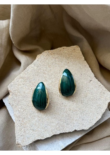 Yeşil Taşlı Çekirdek Küpe