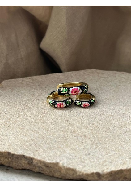 Siyah Mineli Üçlü Küpe