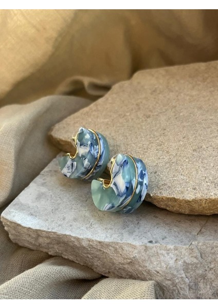 Mavi Desenli Yarım Tekerlek Küpe