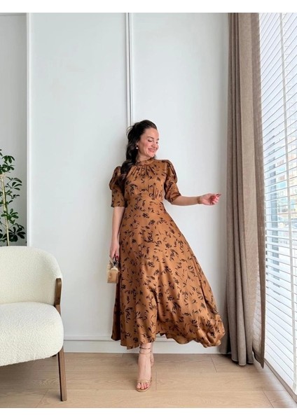 Moccah Yakası Bağlama Detaylı Elbise