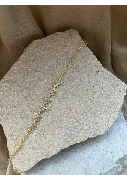 Altın Rengi Taşlı Yıldız Bileklik fırsatları