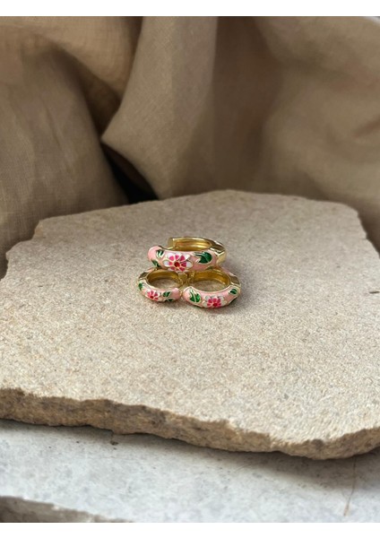 Pembe Mineli Üçlü Küpe