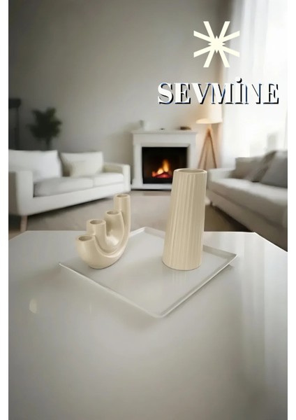 ✨ Krem Duo 2’li Vazo & Mumluk Seti – 18 cm Çizgili Bohem Vazo & 4’li U Form Krem Mumluk fırsatları