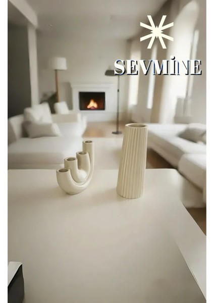 ✨ Krem Duo 2’li Vazo & Mumluk Seti – 18 cm Çizgili Bohem Vazo & 4’li U Form Krem Mumluk indirimleri