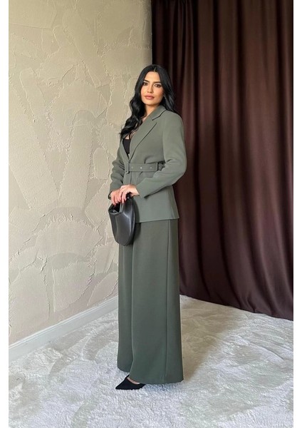 Haki Cep Kapaklı ve Kemerli Ceket fırsatları