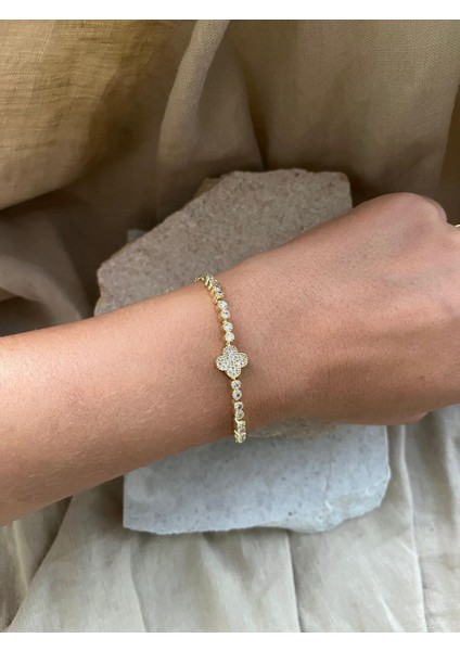 Yonca Taşlı Ince Bileklik modelleri