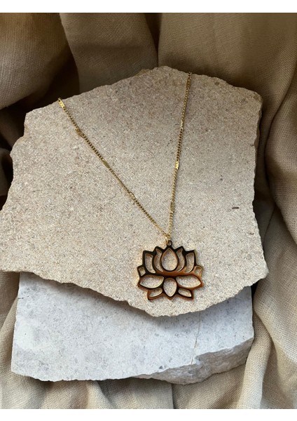 Altın Renkli Lotus Uçlu Kolye fiyatları