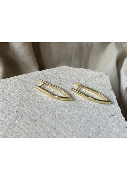 Xuping Keskin V Küpe