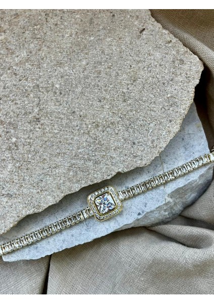 Sıralı Büyük Taşlı Bileklik