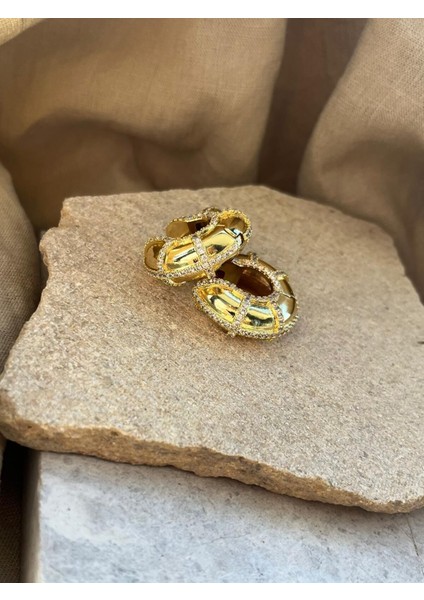 Altın Renkli Tombul U Taşlı Küpe