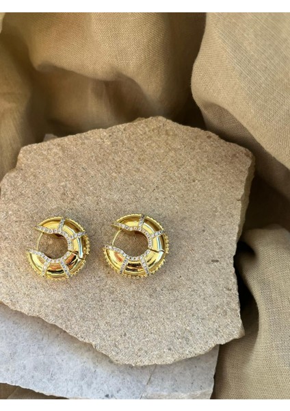 Altın Renkli Tombul U Taşlı Küpe fiyatları