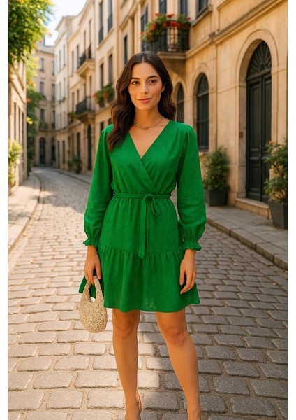 Kadın Fırsat Ürünü Kruvaze Yaka Güpürlü Mini Elbise