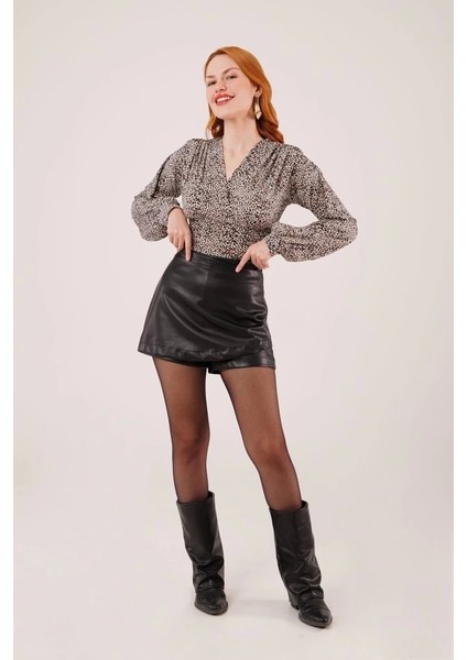 Mini Leopar Desen V Yaka Bluz fiyatları