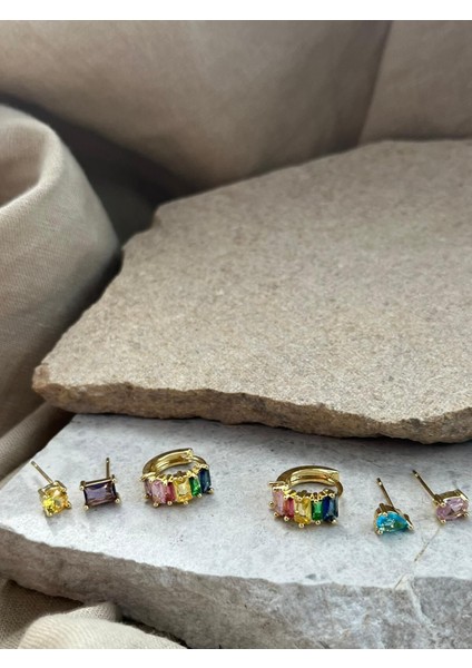 Renkli Taşlı Altın Renkli Altılı Küpe