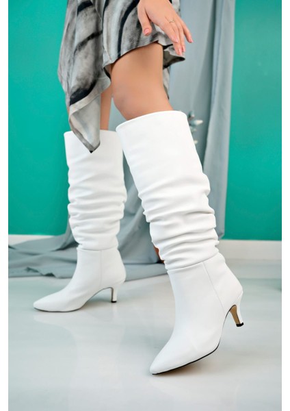 Beyaz Uzun Çizme - Ince Topuklu Körüklü Cilt Kadın Çizme, Sivri Burunlu Diz Altı Kışlık Kadın Çizme modelleri