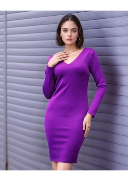 Kadın Uzun Kollu V Yaka Sırt Dekolteli Scuba Dalgıç Kumaş Mini Elbise