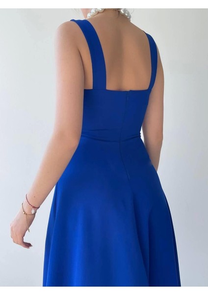 Neapolitan Askılı Elbise indirimleri