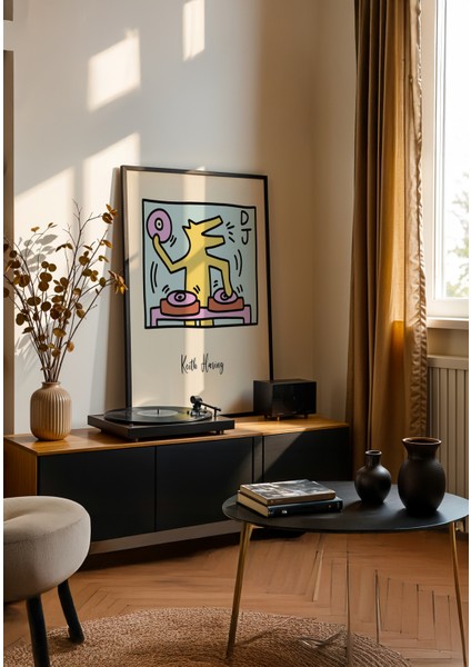 Keith Haring - Dj - Doğal Ahşap Çerçeveli Tablo modelleri