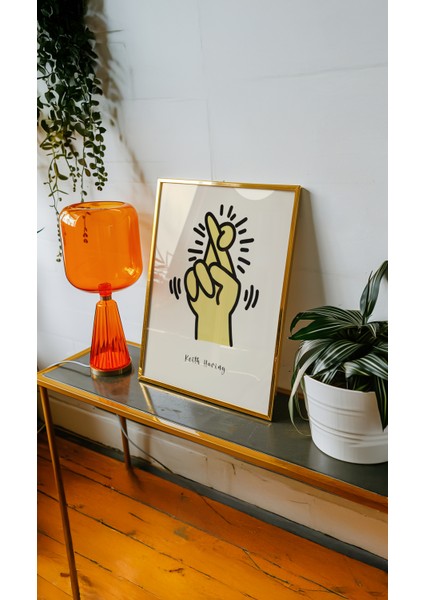 Keith Haring - Peace - Doğal Ahşap Çerçeveli Tablo modelleri