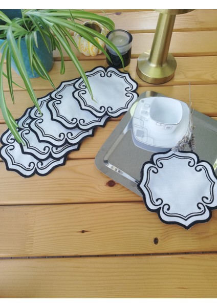 Clover Kahve Sunum Peçetesi – Şans ve Zarafet fırsatları