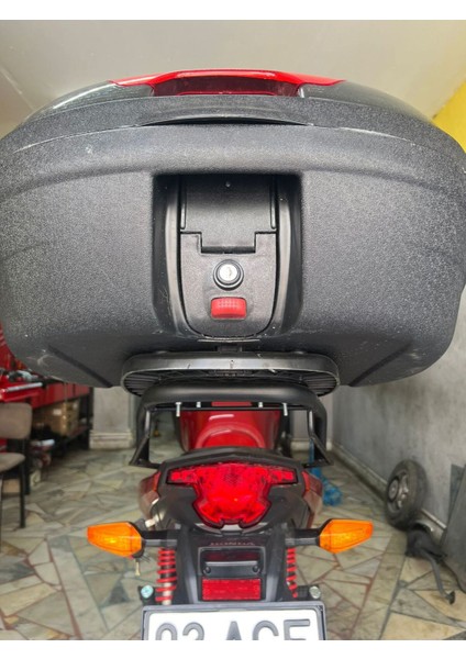 Cb 125 F 2024 Çanta Demiri modelleri