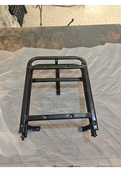 Musatti Siena 110 125 Kızaklı Kurye Paket Çanta Demiri modelleri