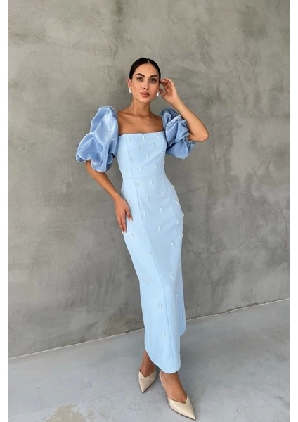 Bebe Mavi Işlemeli Kolu Garnili Elbise