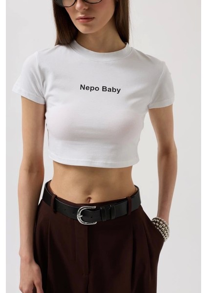 Nepo Baskılı Crop T-Shirt fırsatları
