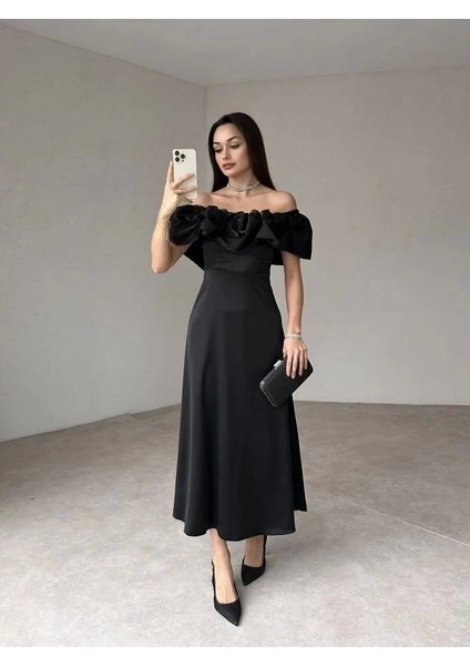 Siyah Omuz Büzgülü Saten Elbise