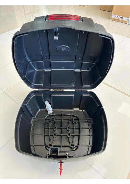 First Bag 35 Litre Reflektörlü Kendinden Tablalı Motosiklet Çantası fırsatları