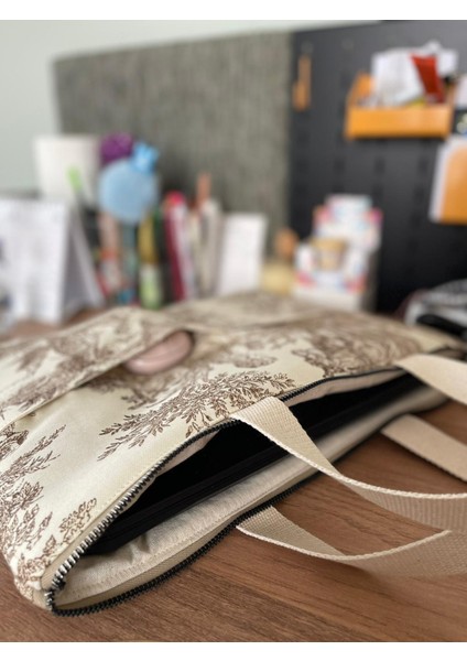 Desenli 15.6 Inç Notebook Çantası - El Yapımı