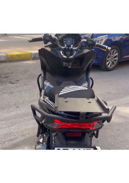 Honda Pcx Kızaklı Çanta DEMIRI(2021 -2024 Model Arası Uyumlu) modelleri