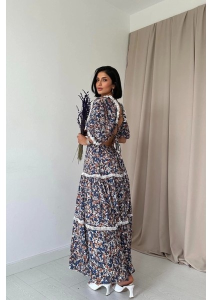 Desenli Sırtı Dekolteli Brode Elbise fırsatları