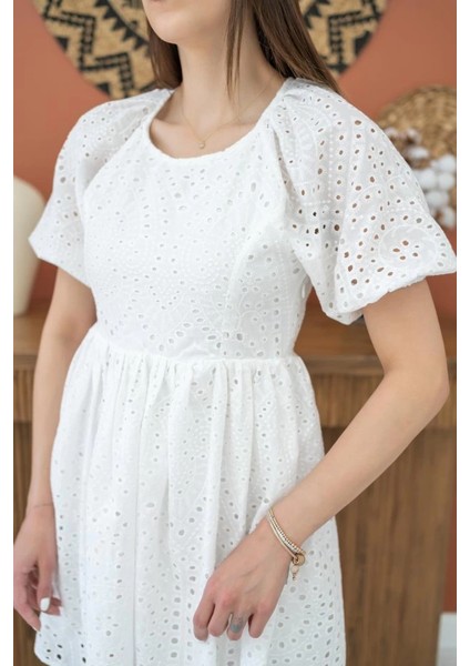 Beyaz Fisto Elbise modelleri