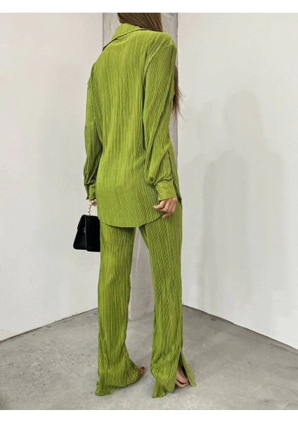 Bayrama Özel Kadın Düşük Omuz Salaş Gömlek ve Yırtmaç Detay Ispanyol Paça Pantolon indirimleri