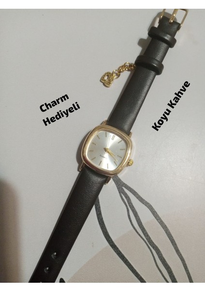 Retro Still Marka Model Vintage Oval Charmlı- Gold Kasa - Koyu Kahve Kordon Kadın Kol Saati 0021