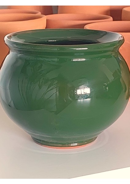 Dışı sırlı toprak saksı